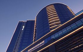 Radisson Blu Dubai Waterfront 5*